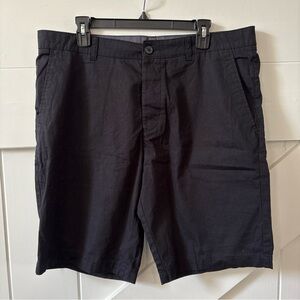 H&M Men’s Chino Shorts Black Size 36 Button Front Pockets 10” Inseam Casual